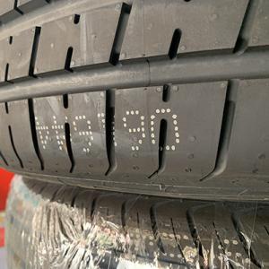 廣州兆碼-大字符噴碼機（白色）應用輪胎行業